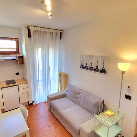 Appartamento Di Fronte All'Ospedale 摩德纳 外观 照片